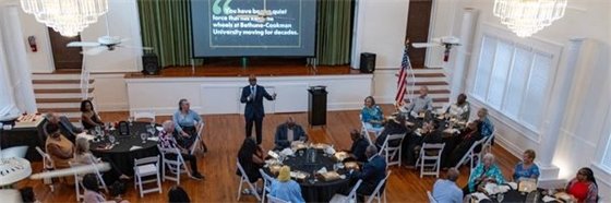 Everyday Legends Decorative Header Image