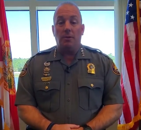 chief craig capri 488 x 450