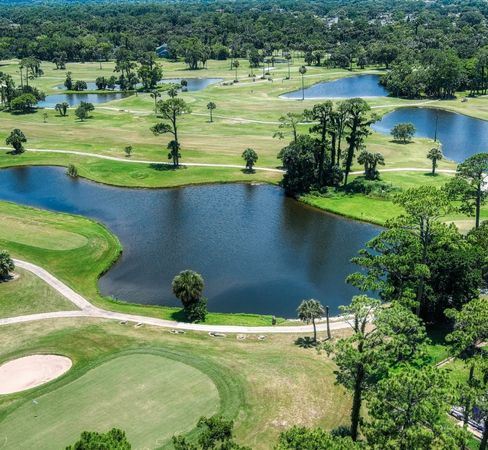 DB Golf Club Summer Programs Decorative Image